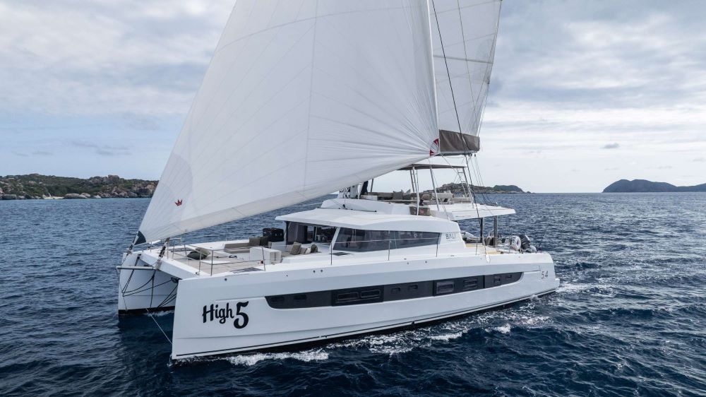 High 5 Crewed Catamaran Charter